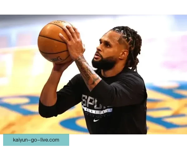 杜兰特砍下27分带队狂胜尼克斯队友激情庆祝全场沸腾